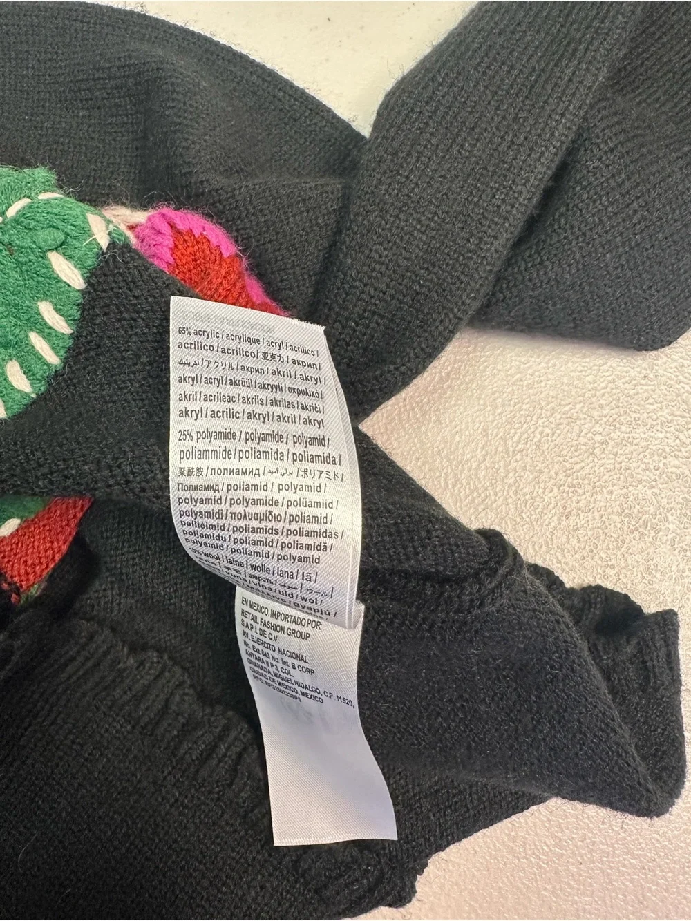 Farm Rio Women's Black Floral Knit Mock Neck Pullover Sweater Size S - Picture 6 of 7